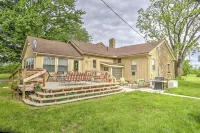 Historic Ottawa Lake House Deck, Barn and 96 Acres! - 3-Star