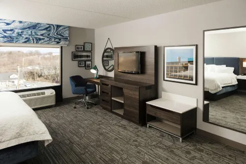 Hampton Inn Easton Hotels in Lower Nazareth Township