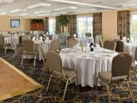 La Mer Beachfront Resort