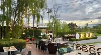 Chaisaeng Villa Hotels in Khai Bang Rachan