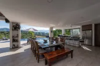 Archi Villa Sopetran Hotels in Sopetran