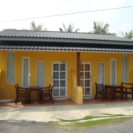 Water Front Hotel