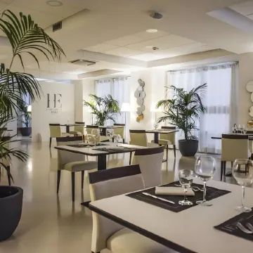 Hotel Excelsior Bari