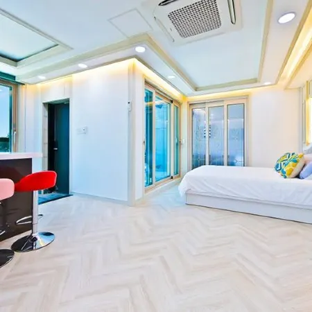 Namhae South Marine Spa Pension