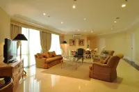 Batavia Apartment ST