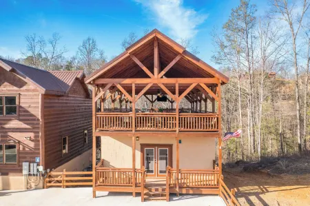 Boon by Avantstay 40-Guest Luxe Smokies Retreat