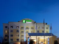 Holiday Inn Express & Suites Mooresville - Lake Norman Hotels near Main St. Antiques & Design Gallery