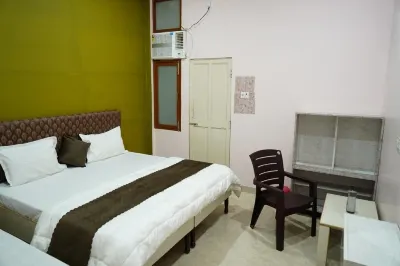 Shree Puram Guest House Hotels near Kalsarp Dosh Puja Kendr