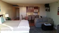 Ocean view designer studio on Kaanapali