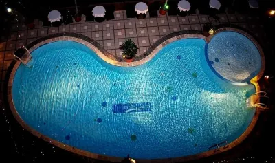 Travellers Suites Serviced Apartments Hotels near Sipiso Piso Waterfall