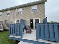 Executive Home in Dieppe (Semi-Detached) - close to airport & downtown Moncton Hotels in Dieppe