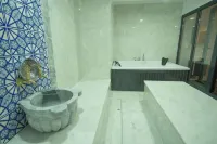 Velmore Hotel & Spa - Pools