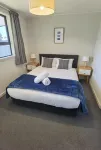 Milford Road Apartments Hotels in 