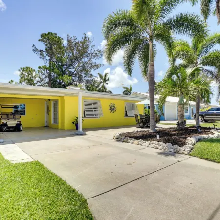 2 Mi to Bradenton Beach: Water-View Home w/ BBQ