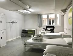 Hola Hostal Eixample