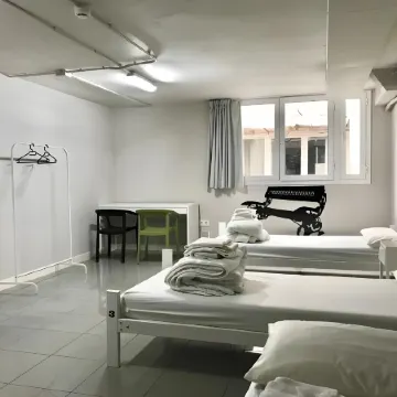 Hola Hostal Eixample