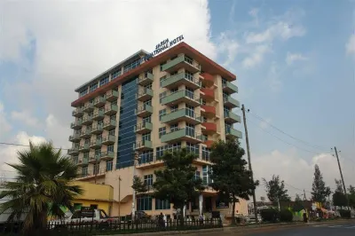Sarem International Hotel Hotel in zona Hager Fikir Theatre