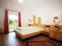 Apartment in Ischgl With a Balcony Hotels in Mathon