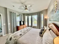 Naples Golf Retreat—Near Beach & Top Attractions
