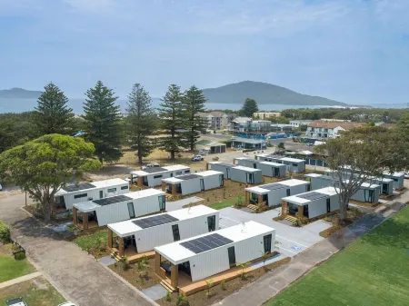 Reflections Hawks Nest - Holiday Park Отели в г. Хокс Нест