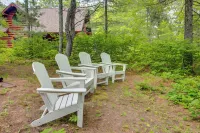 Lakefront Minocqua Getaway Dock, Game Room! - Parkplatz