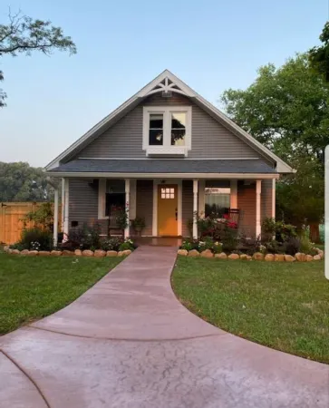 Circle E,Lake,Caverns,Sewanee &Jack Daniel’s Close by with a Jacuzzi Waiting Отели рядом с достопримечательностью «Walls of Jericho»