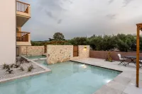Aegean Houses - Hot Tub