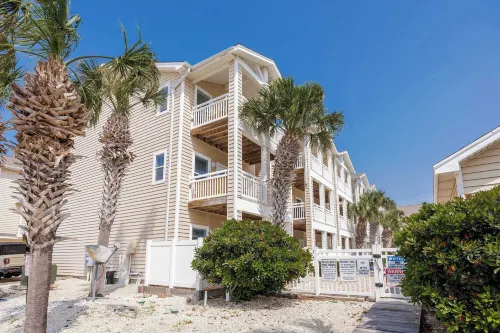 Padre Island Retreat w/ Optional Golf Cart