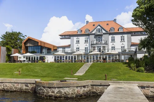 Sixtus Sinatur Hotel & Konference Hotel di Middelfart