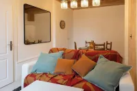 F1 city center, quiet, charming, wifi