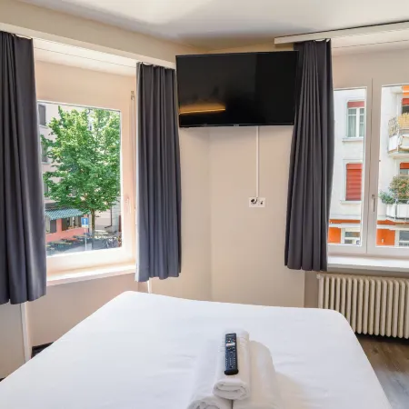 easyHotel Zurich Main Station Отели рядом с достопримечательностью «Ауссерзиль»