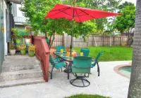 Casa Colorida: Private  Pool& 10 min to Fort Lauderdale Beach and Las Olas