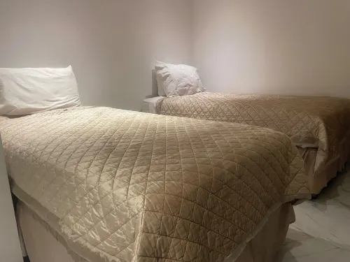 Portzvue Charming 2-bedroom apartment with WiFi, AC nestled in St. Peter