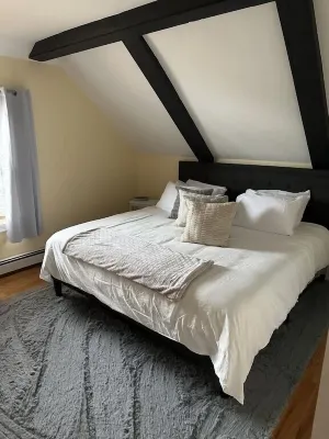 Calm Chaos Family Unit Hotels near SNHU Arena