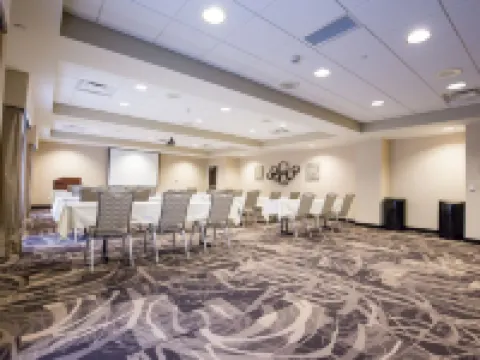 ハンプトン イン & スイーツ ピッツバーグ/ハーマービル ハーマー・タウンシップのホテル