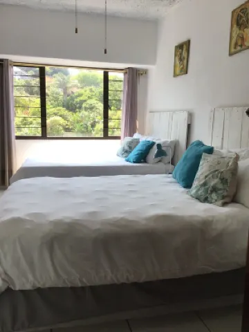 Self catering guesthouse KZN Salt Rock Hotels in Salt Rock