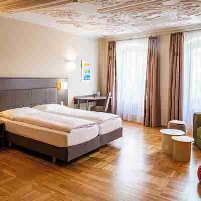 Hotel Kronenhof Rooms