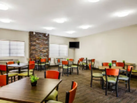 Quality Inn & Suites Vail Valley Hotels in Eagle County