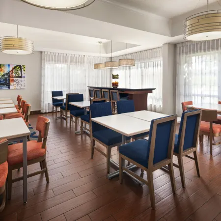 Hampton Inn Minneapolis NW Maple Grove