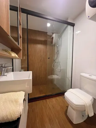 Charming 1-bedroom apartment with AC in Equipetrol Отели в г. Санта-Круз