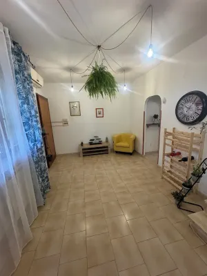 Lovely villa with AC in Anzio - 2 bedrooms available