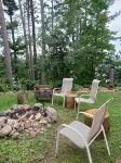 Peaceful 2-bedroom cabin in Elcho on Lower Post Lake.