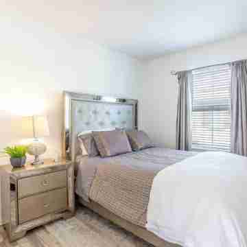 Newport Coast Luxe Rooms