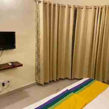 Deluxe Apartment #5 at Regal Business Suites Rooms