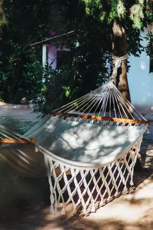 Comfortable house with swimming pool and garden in warehouse area