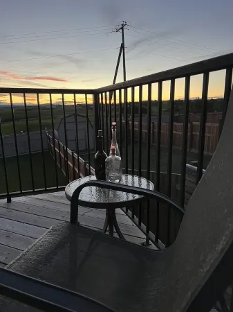 Modern and chic, fully equipped chef inspired kitchen!