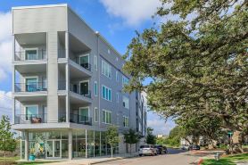 Cozy 1 BK for you at the heart of Austin