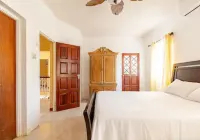 Eco Friendly Oasis Near Beaches and Waterfalls Hotels in 