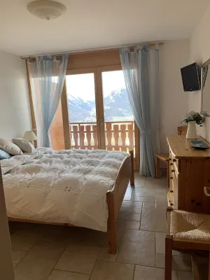 3 Bedroom Apartment Nendaz, Switzerland. 5 mins walk to tracouet gondala.