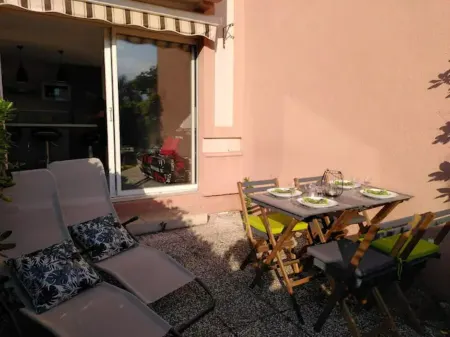 Nid Douillet F2 Avec Jardin, Plage 200 m, Parking Privé, Piscine
